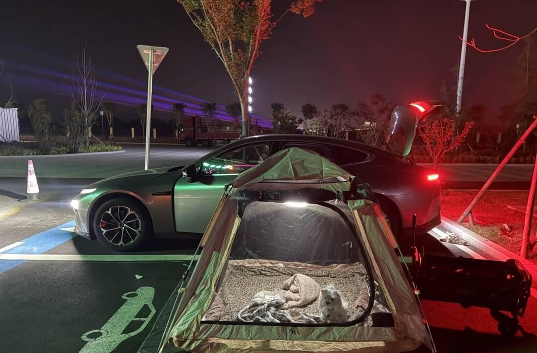 注 专家:鼓励探索精神 但安全是前提冰球突破网站年轻人旅游带帐篷过夜引关(图4) 注 专家:鼓励探索精神 但安全是前提冰球突破网站年轻人旅游带帐篷过夜引关(图4)